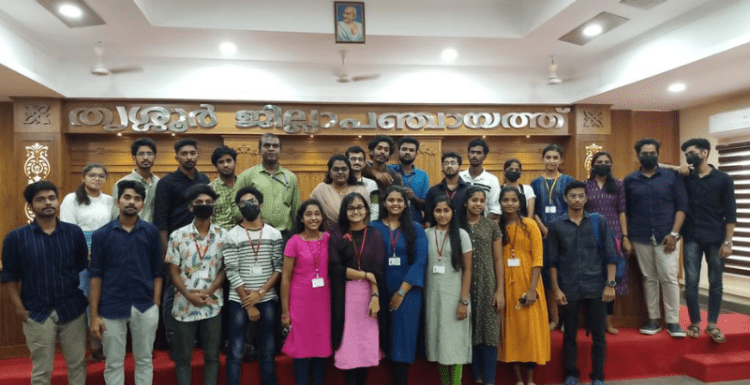 VSEC volunteers attend the orientation session of Student  Internship Program