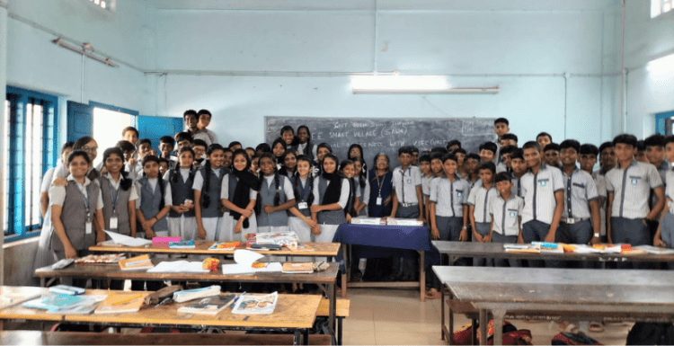 VSEC conducts Vocational Awareness session at GHS Thayyur